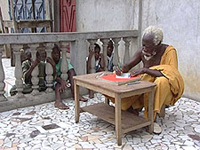 Frédéric Bruly Bouabré at his studio