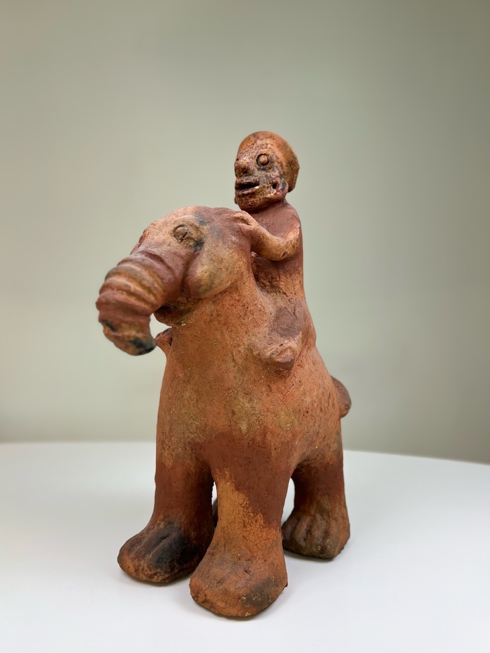 Seni Awa Camara ’Rider and Elephant’ - terracotta | 52 cm x 37 cm x 20 cm (20.5 in x 14.6 in x 7.9 in)