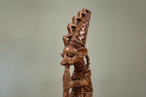 Figure with a Tall Crown by Akin Fakeye, 41 cm x 6 cm x 12 cm (16.1 in x 2.4 in x 4.7 in)